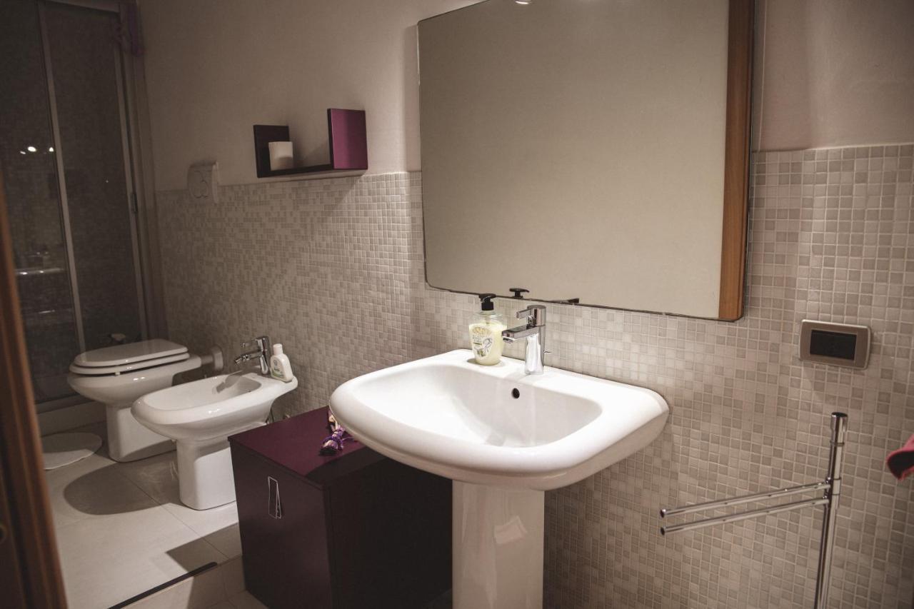 Accogliente Casa Livorno Bed & Breakfast Exterior photo
